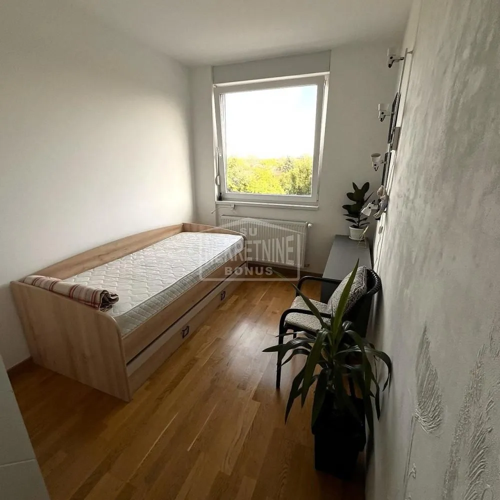 Sale, two bedroom apartment, 46m², Centar, Subotica