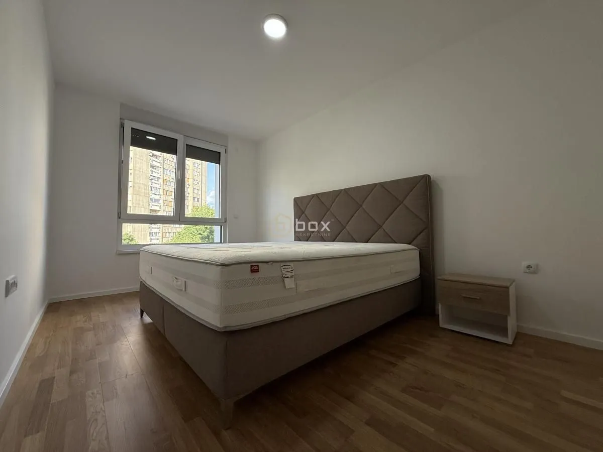 Rent, two bedroom apartment, 72m², Medijana, Niš
