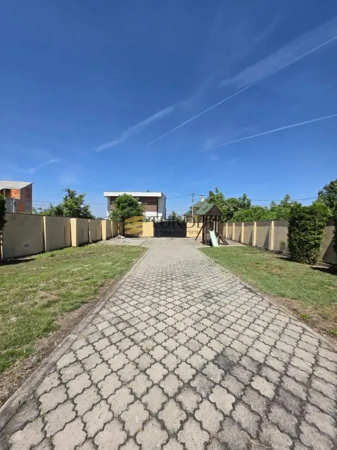 Prodaja, kuća, 400m², Sremska Kamenica, Petrovaradin