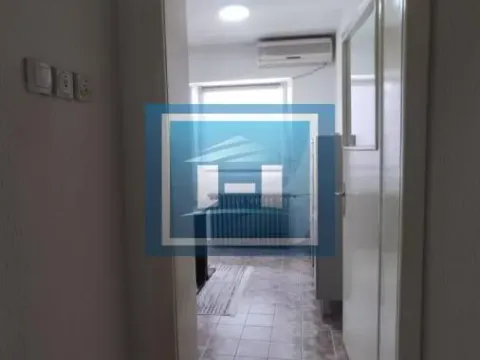 Izdavanje, dvosoban stan, 55m², Centar, Jagodina - image 10