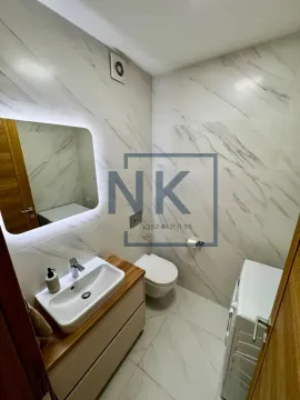 Prodaja, dvosoban stan, 72m², New City, Podgorica - image 11