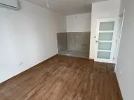 Prodaja, stan, 45m², Pobrežje, Podgorica - image 3