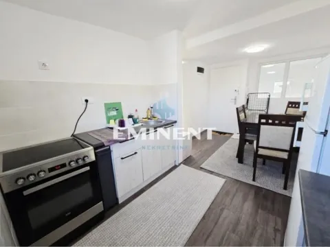 Izdavanje, trosoban stan, 90m², Stari Grad, Beograd - image 8