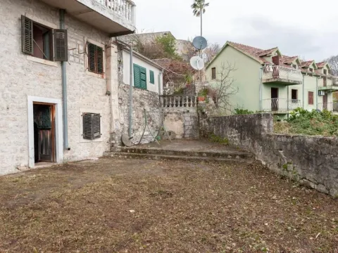 Prodaja, kuća, 166m², Herceg Novi, Crna Gora - image 4