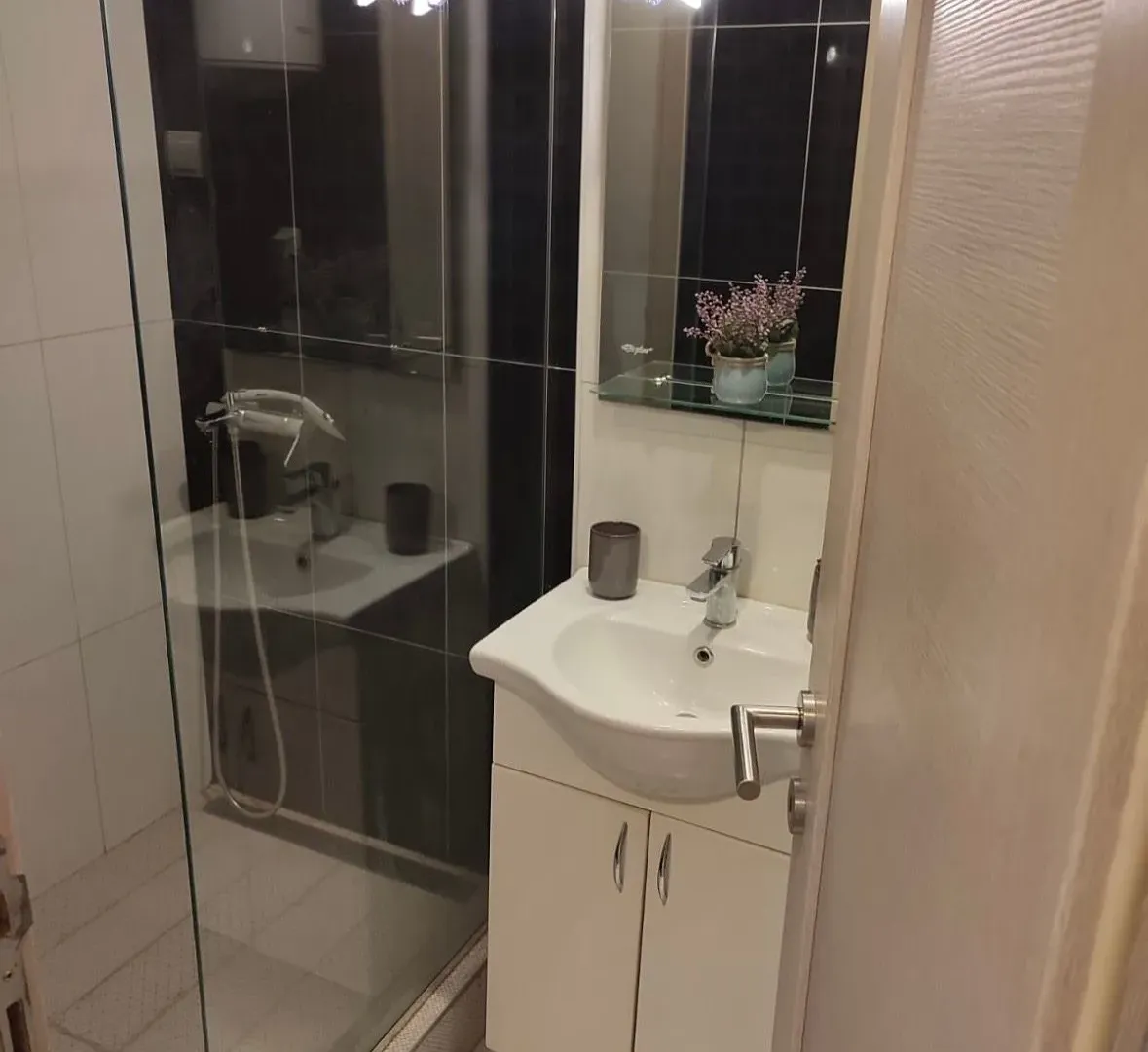 Prodaja, jednosoban stan, 43m², Dalmatinska ulica, Podgorica