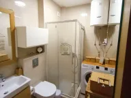 Izdavanje, jednosoban stan, 53m², Kalimanj, Tivat - image 2