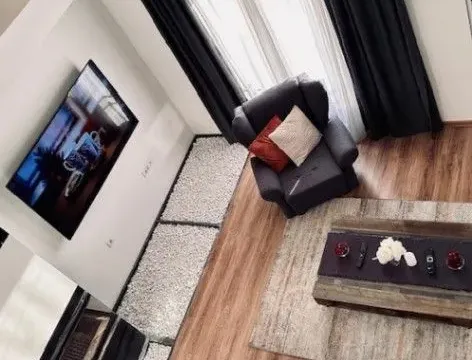 Izdavanje, trosoban stan, 130m², Mažina, Tivat - image 5