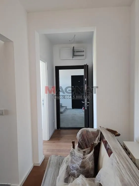 Prodaja, trosoban stan, 66m², Surčin, Beograd