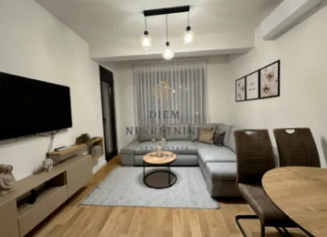 Izdavanje, jednosoban stan, 45m², Šušanj, Bar