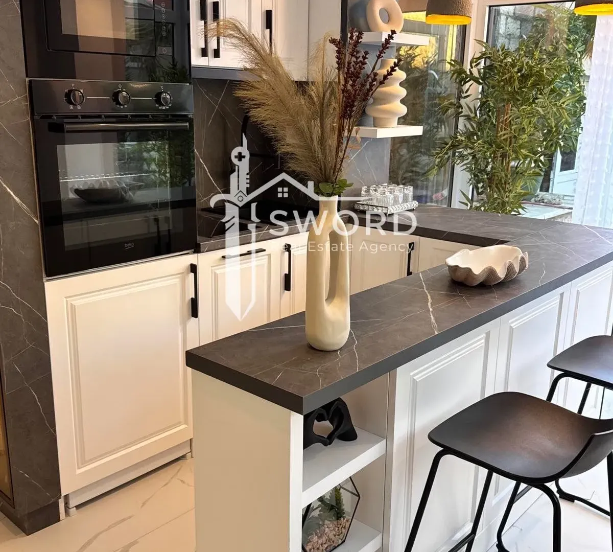 Sale, three bedroom apartment, 110m², Prčanj, Kotor