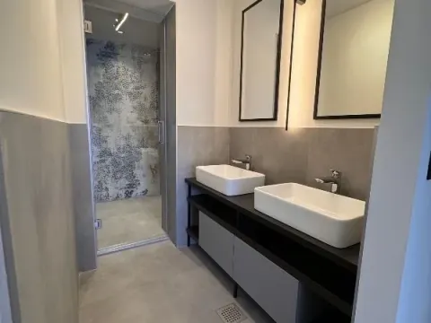 Prodaja, trosoban stan, 107m², Klinički Centar, Beograd - image 15