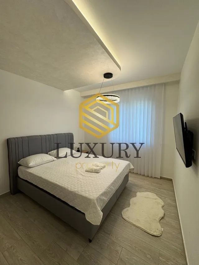 Prodaja, dvosoban stan, 74m², Bečići, Budva