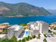 Prodaja, jednosoban stan, 50m², Dobrota, Kotor - image 1