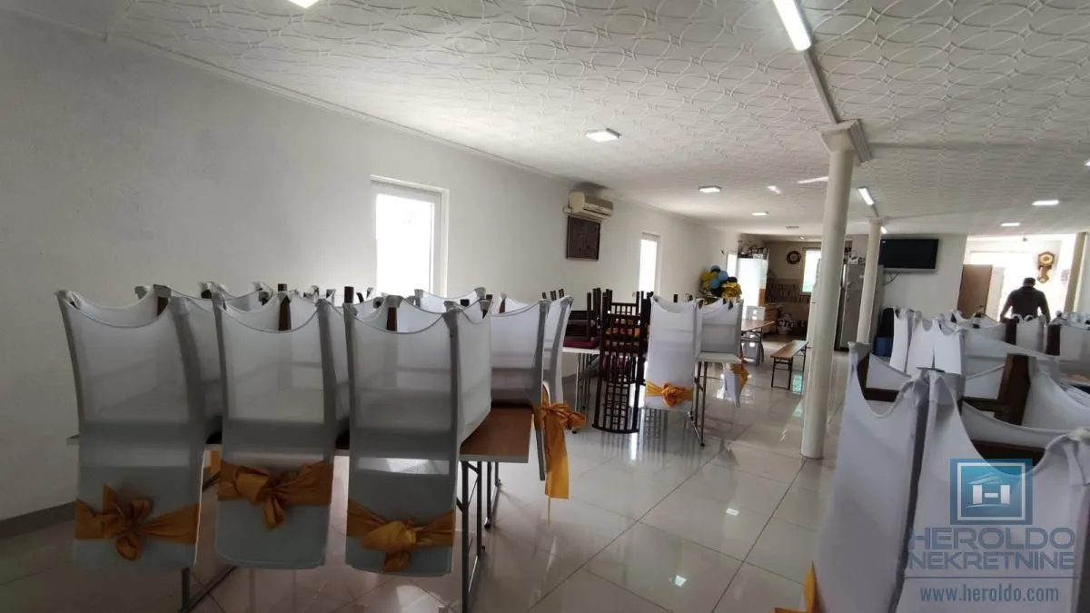 Rent, office space, 100m², Vašarište, Jagodina