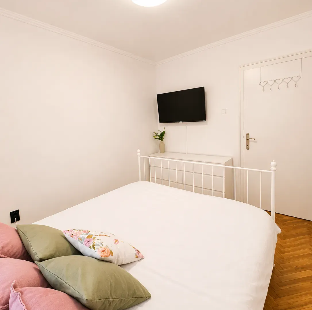 Rent, two bedroom apartment, 52m², Dubovica, Budva