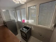 Prodaja, trosoban stan, 74m², Pobrežje, Podgorica - image 4