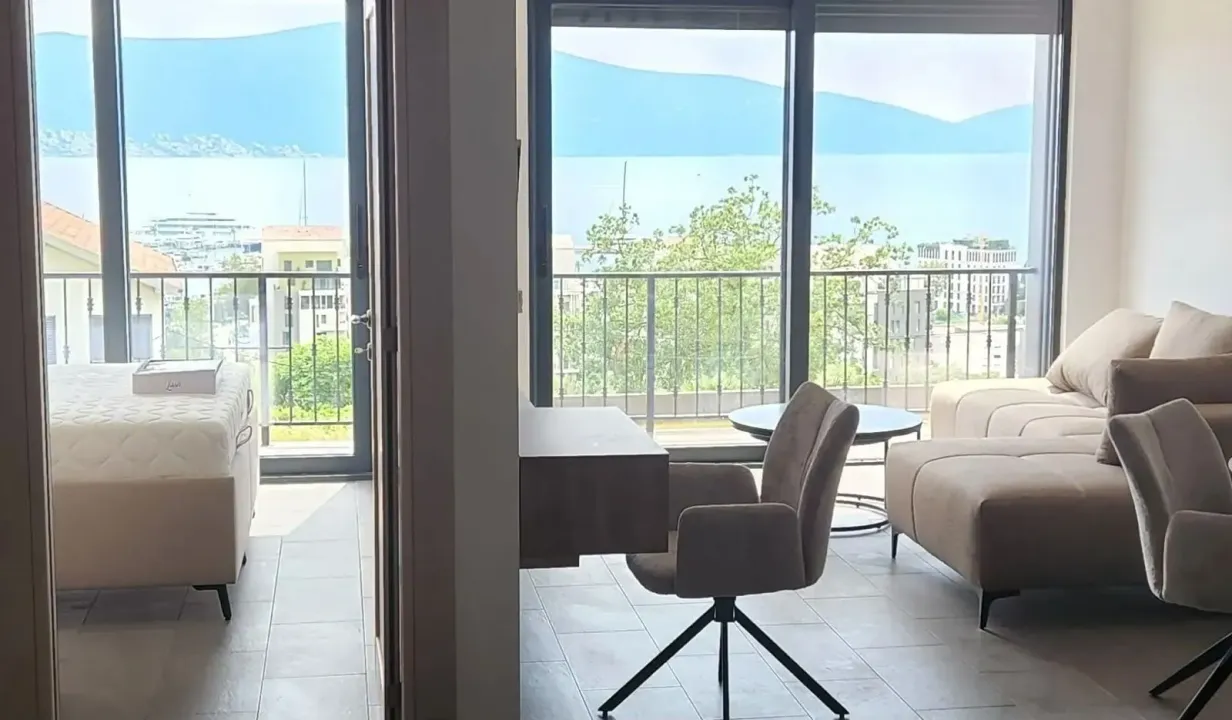 Rent, one bedroom apartment, 53m², Pod Kuk, Tivat