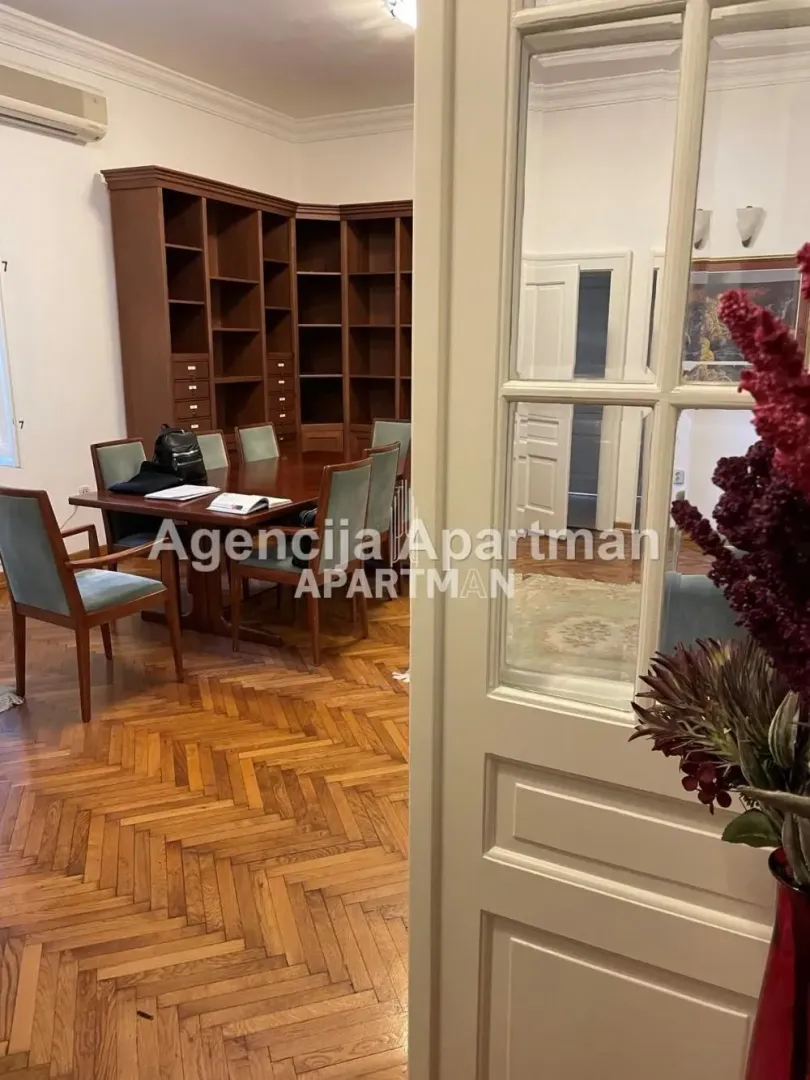 Rent, office space, 140m², Vračar Centar, Vračar Sve Podlokacije