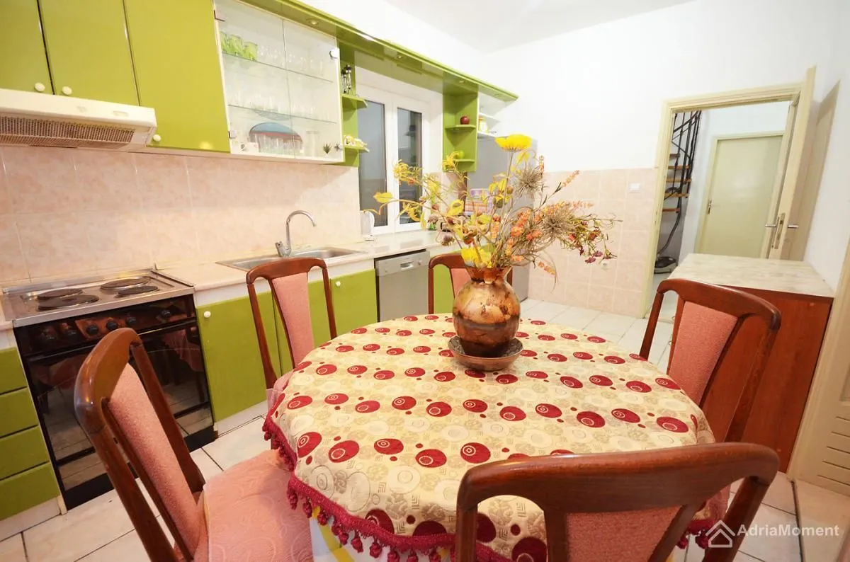 Prodaja, kuća, 186m², Krašići, Tivat