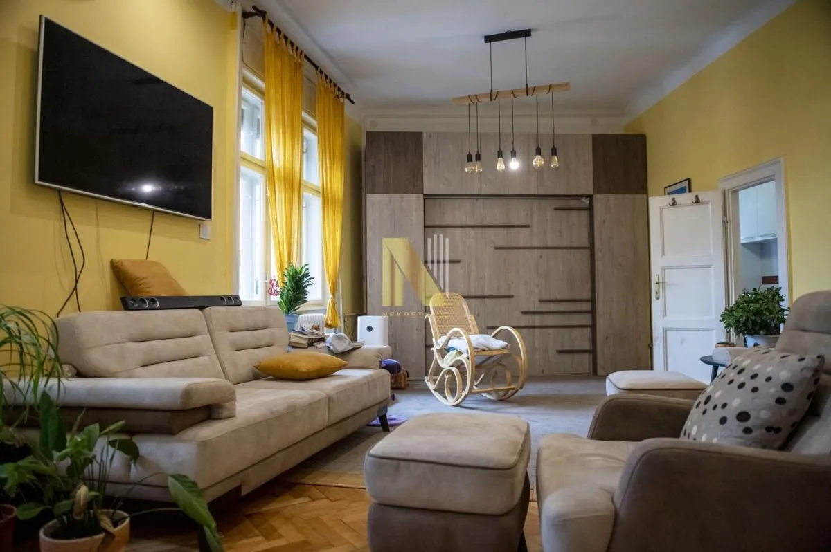 Prodaja, dvosoban stan, 62m², Stari grad, Novi Sad
