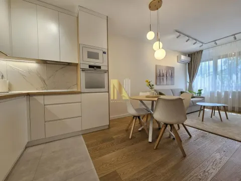 Izdavanje, jednosoban stan, 40m², Sajmište, Novi Sad - image 8