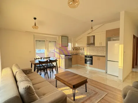 Prodaja, jednosoban stan, 50m², Stari Aerodrom, Podgorica - image 1