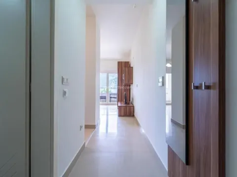 Prodaja, garsonjera, 33m², Risan, Kotor - image 8