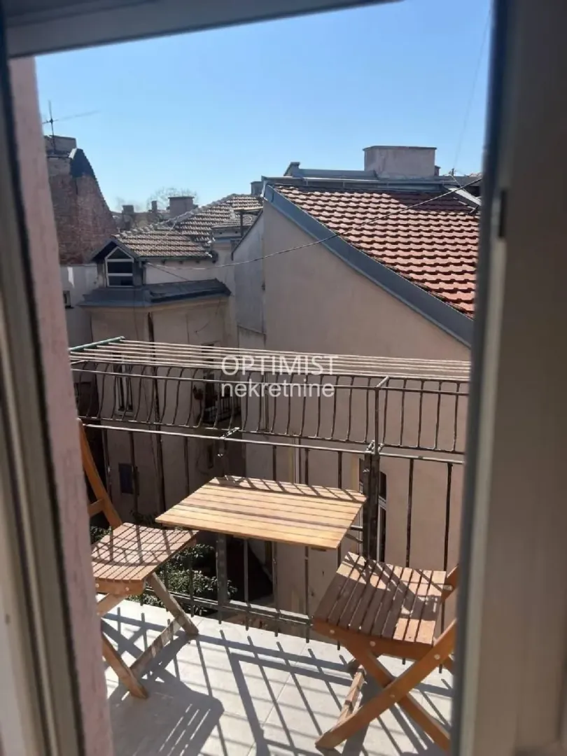 Izdavanje, trosoban stan, 55m², Botanička Bašta, Palilula Sve Podlokacije
