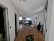 Prodaja, poslovni prostor, 192m², Centar, Podgorica - image 10