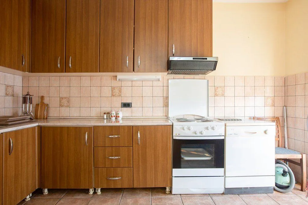 Izdavanje, jednosoban stan, 48m², Ljubović, Podgorica