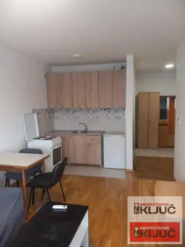 Izdavanje, dvosoban stan, 45m², Telep, Novi Sad Sve Podlokacije - image 2