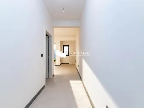 Prodaja, jednosoban stan, 41m², Kumbor, Herceg Novi - image 4