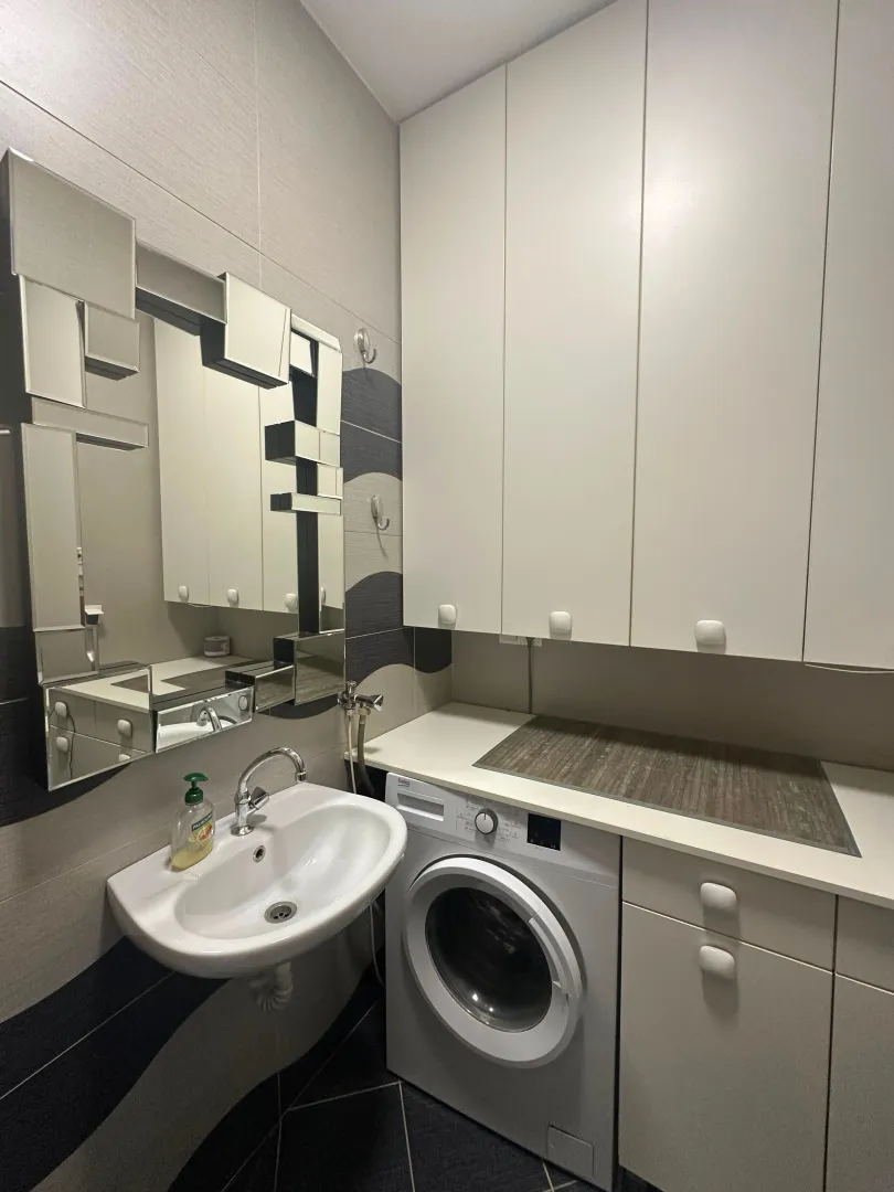 Rent, two bedroom apartment, 86m², Centar, Tivat