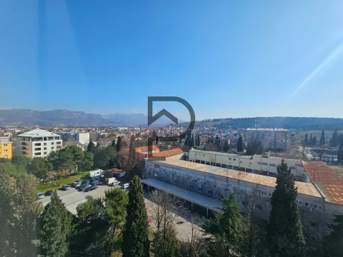 Izdavanje, stan, 43m², City Kej, Podgorica - image 10