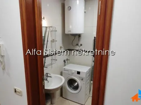 Izdavanje, četvorosoban stan, 120m², Kalenić Pijaca, Vračar Sve Podlokacije - image 19