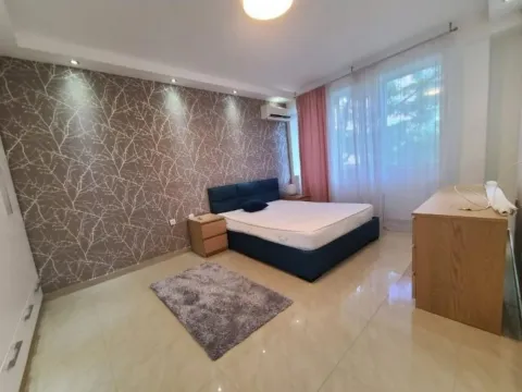 Izdavanje, dvosoban stan, 73m², Bulevar Evrope, Novi Sad Sve Podlokacije - image 9