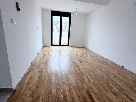 Sale, one bedroom apartment, 43m², Zabjelo, Podgorica - image 3