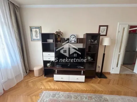 Izdavanje, dvosoban stan, 68m², Savski Venac, Beograd - image 2