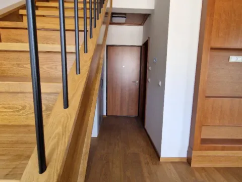 Prodaja, jednosoban stan, 49m², Centar, Tivat - image 7