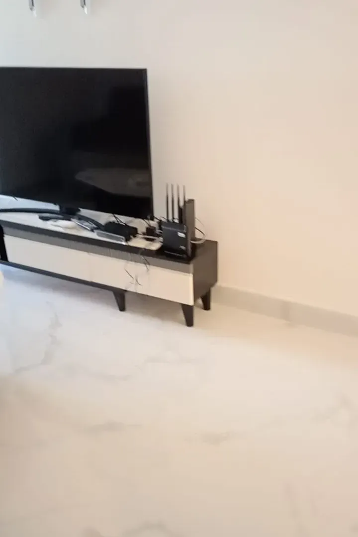 Izdavanje, jednosoban stan, 47m², Budva, Crna Gora