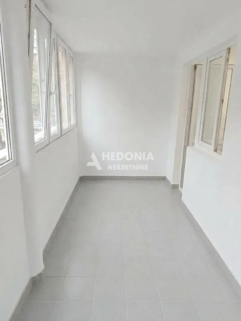 Prodaja, jednosoban stan, 45m², Karaburma, Palilula Sve Podlokacije