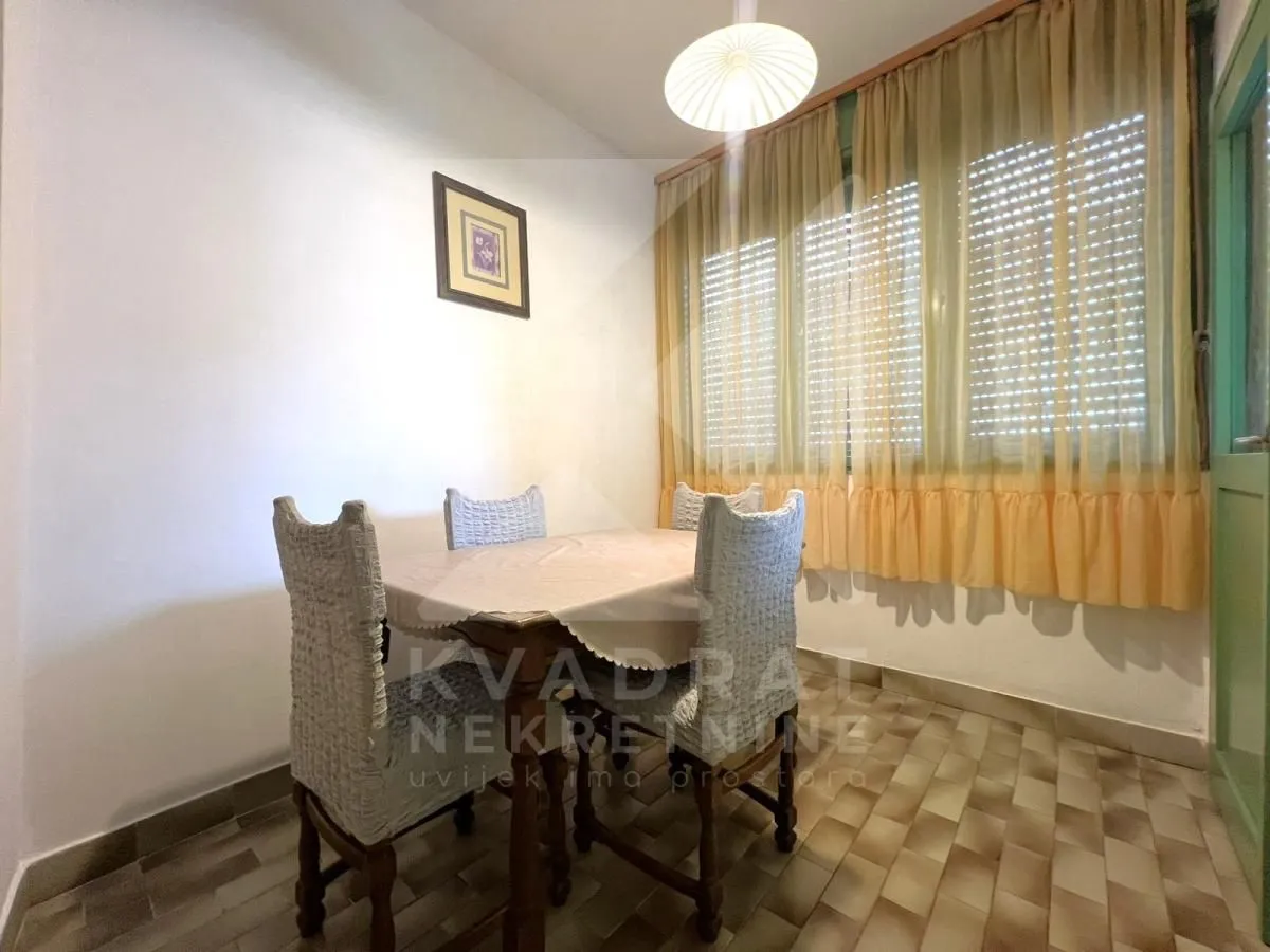 Izdavanje, jednosoban stan, 50m², Tuški Put, Podgorica