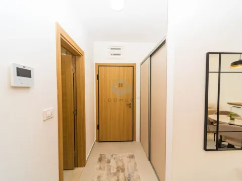 Rent, one bedroom apartment, 45m², City Kvart, Podgorica - image 8