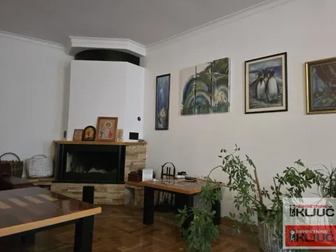 Rent, house, 250m², Sajmište, Novi Sad - image 19