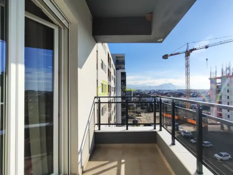 Prodaja, dvosoban stan, 69m², Stari Aerodrom, Podgorica - image 5