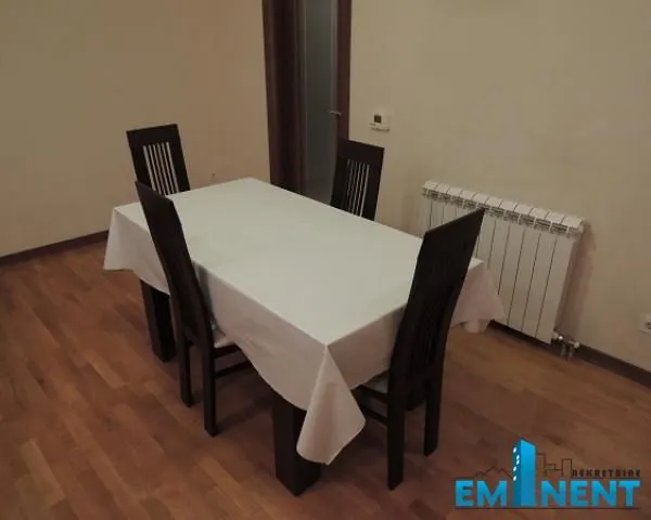 Izdavanje, četvorosoban stan, 120m², Voždovačka Crkva, Voždovac Sve Podlokacije