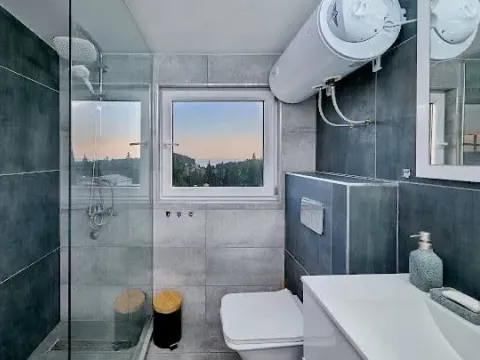 Sale, two bedroom apartment, 100m², Sutomore, Bar - image 6