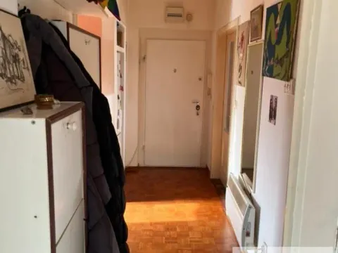 Prodaja, trosoban stan, 57m², Stari Grad, Beograd - image 12