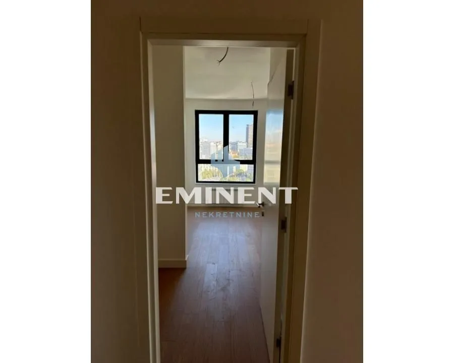 Rent, three bedroom apartment, 80m², Savski Venac, Beograd