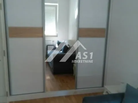 Izdavanje, jednosoban stan, 35m², Rotkvarija, Novi Sad Sve Podlokacije - image 6